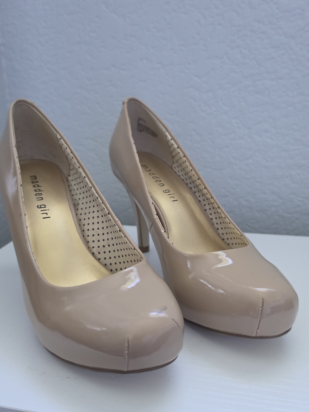Madden Girl Women's Nude Patent Round-Toe Pumps